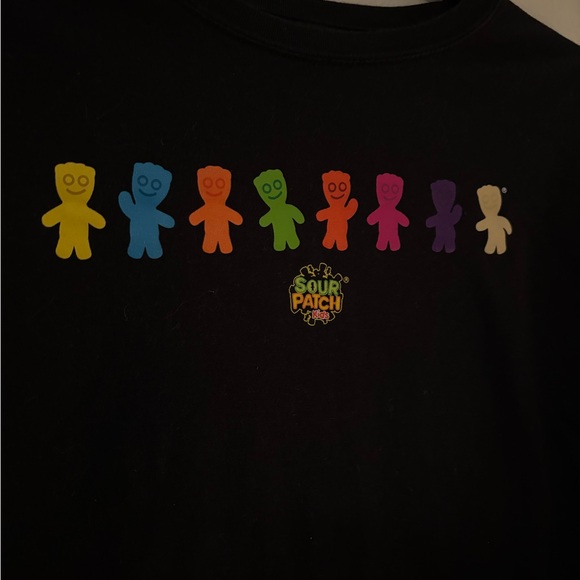 🍬Sour Patch Kids Cropped Graphic Tee🍬 - Picture 3 of 5